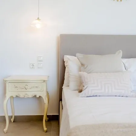 Βίλα Pantheon Σβορωνάτα