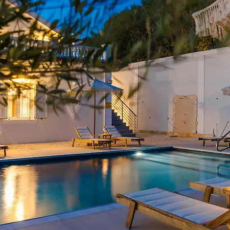 Pantheon * Σβορωνάτα